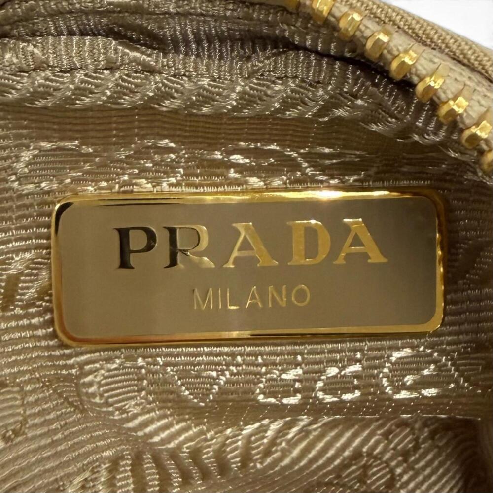 PRADA Bag - Picture 13 of 15